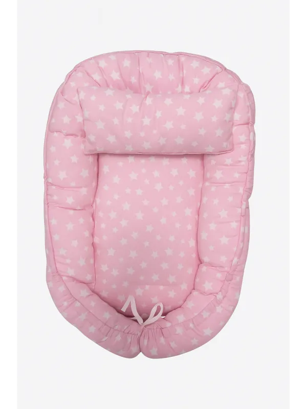 Babynest si pernuta roz cu stelute albe